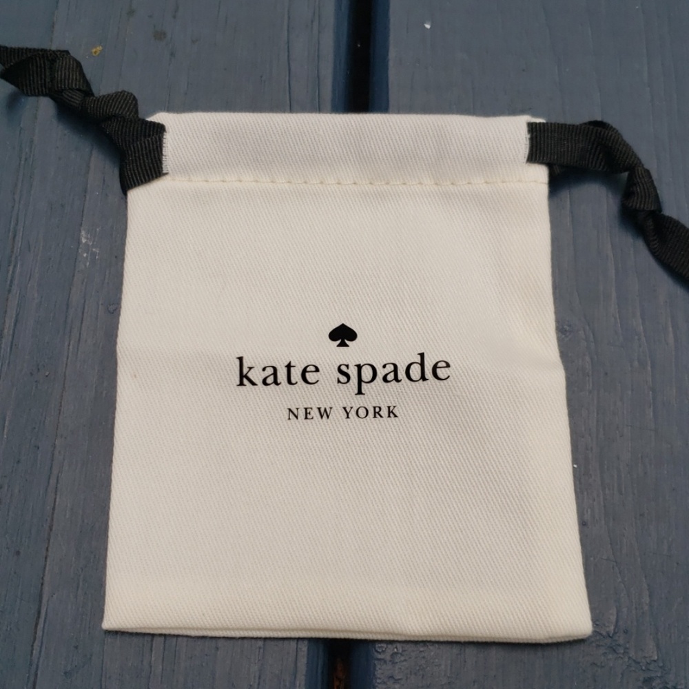 NWT Kate Spade 'Bow Meets Girl' rose gold earrings - Picture 4 of 5